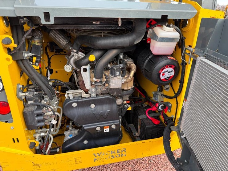2019-wacker-neuson-sw28-image-27