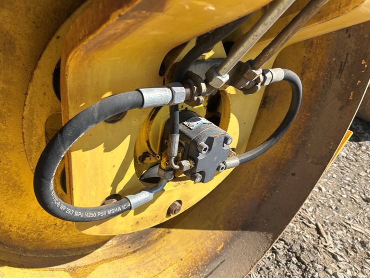 2007-bomag-bw138ad-image-21