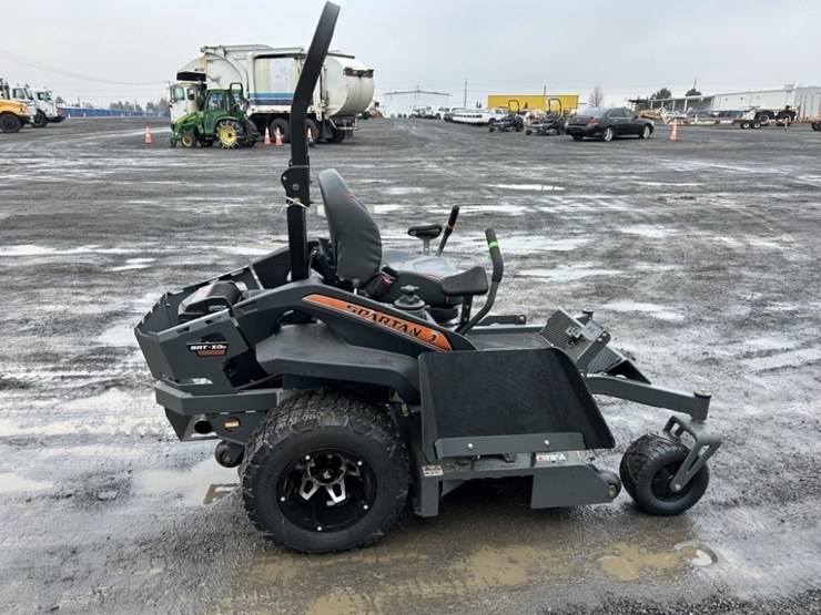 2023-spartan-srt-xde-zero-turn-mower-image-6