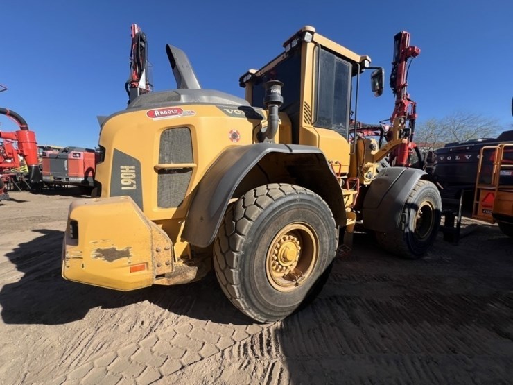 2022-volvo-l90h-image-4