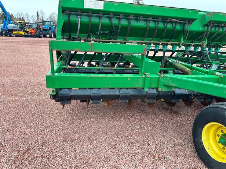 john-deere-750-image-18