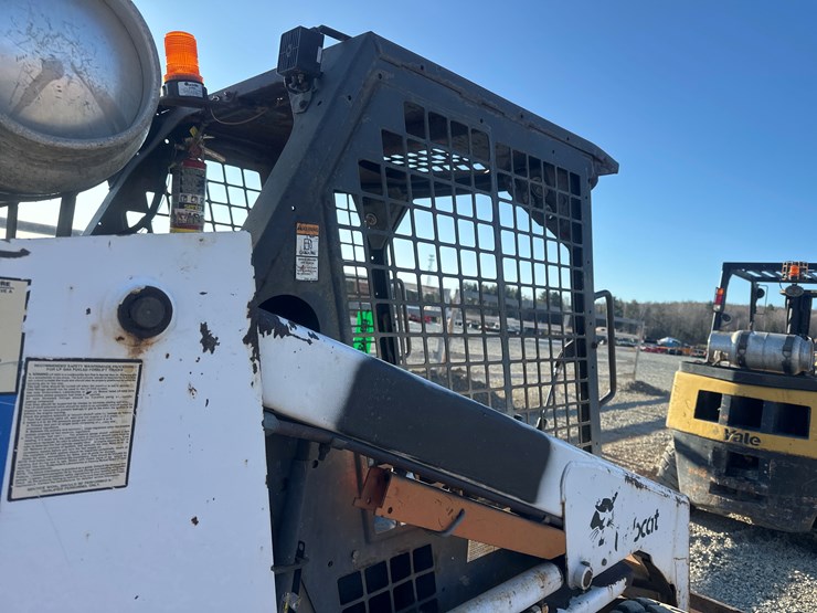 bobcat-742b-image-11