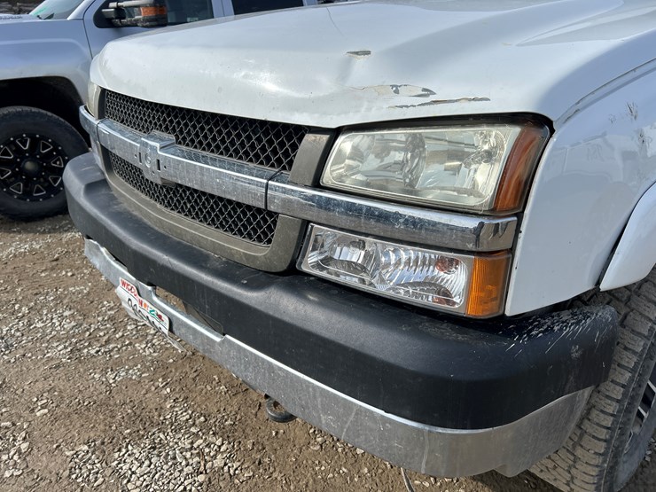 2006-chevrolet-2500-image-12