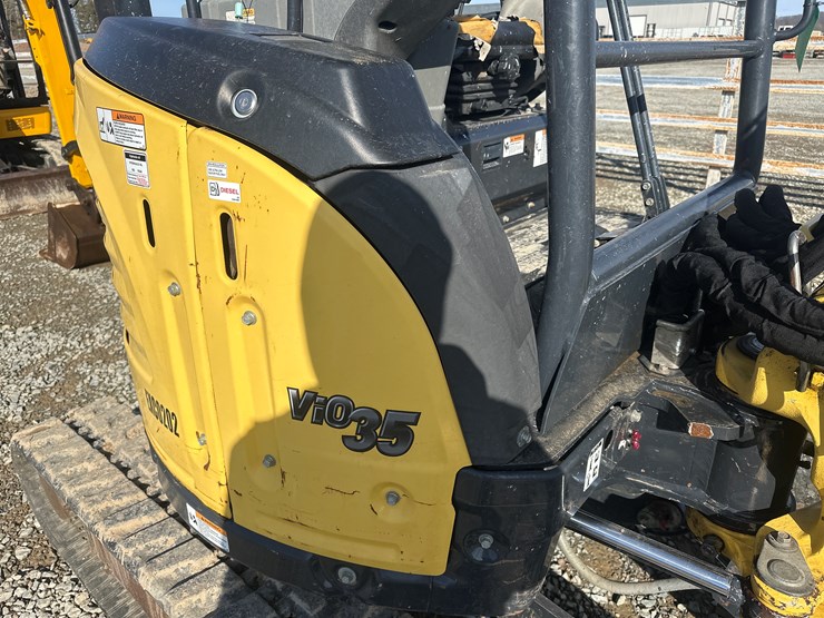 yanmar-vio35-6a-image-42