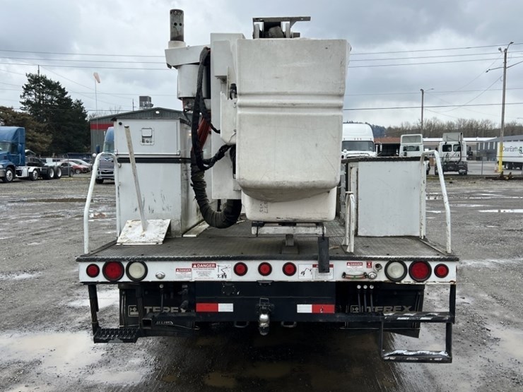 2012-ford-f550-image-5