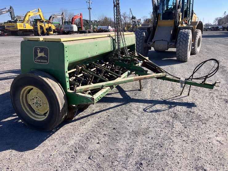 john-deere-8300-image-4