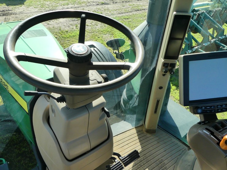 john-deere-8370r-image-14