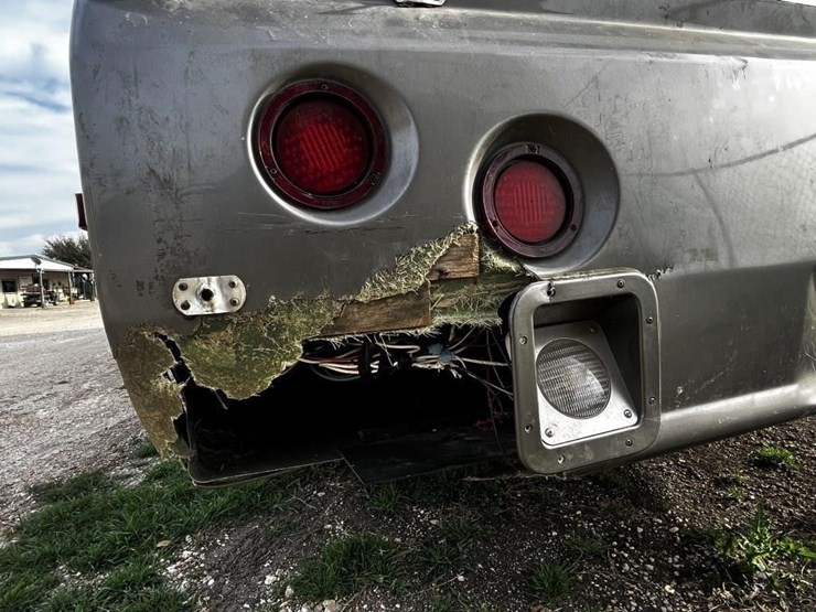 l1--2006-escalade-32'-travel-trailer-image-5