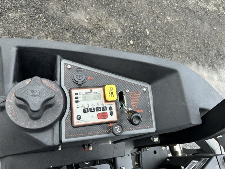 2023-spartan-srt-xde-zero-turn-mower-image-19