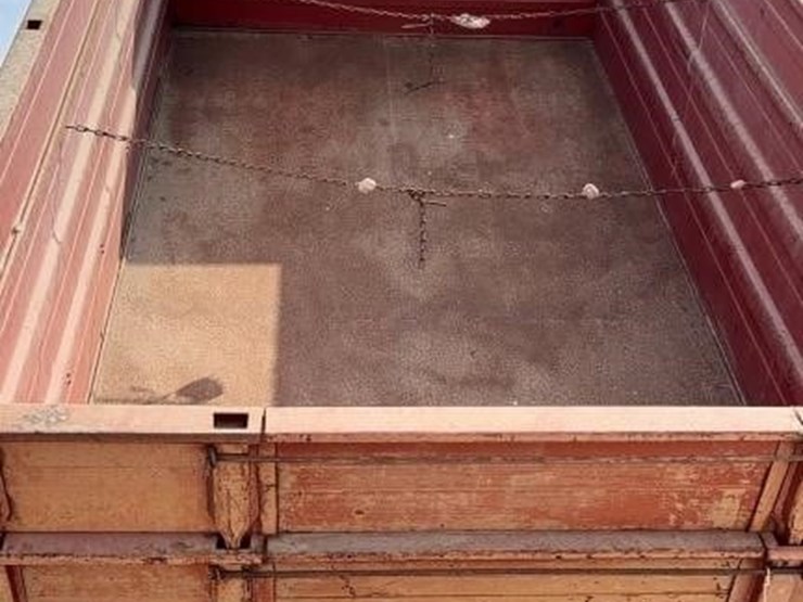 l2---1974-gmc-6500-grain-truck-image-25