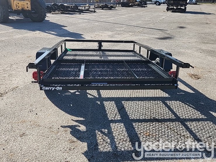 2026-carry-on-5x8g-image-5