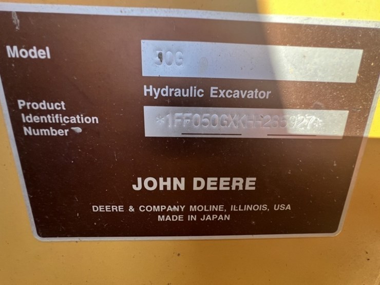 2017-deere-50g-image-21