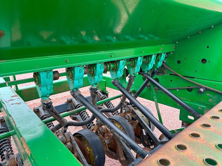 john-deere-750-image-35