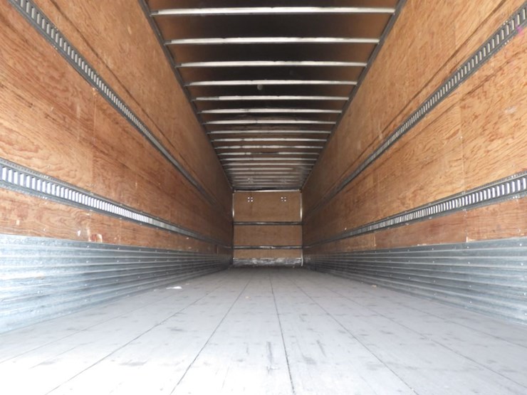 2018-hyundai-translead-image-11