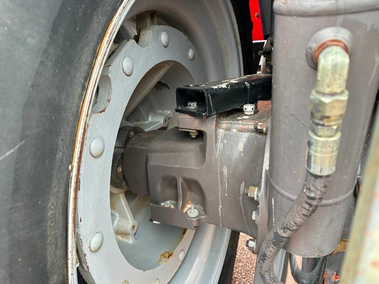 massey-ferguson-8160-image-45