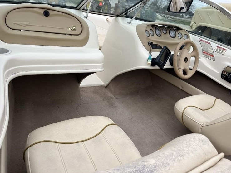 l3--2000-sea-ray-boat-&-trailer-image-7