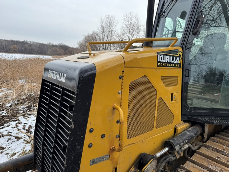 caterpillar-d4k-xl-image-9