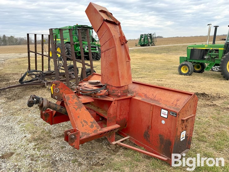 mckee-snolander-1101-8'-snow-blower-image-1