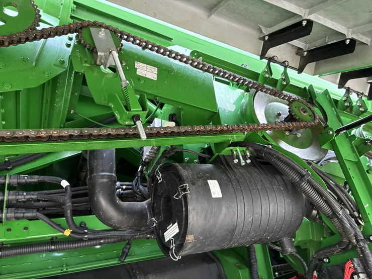 2022-john-deere-s780-image-52