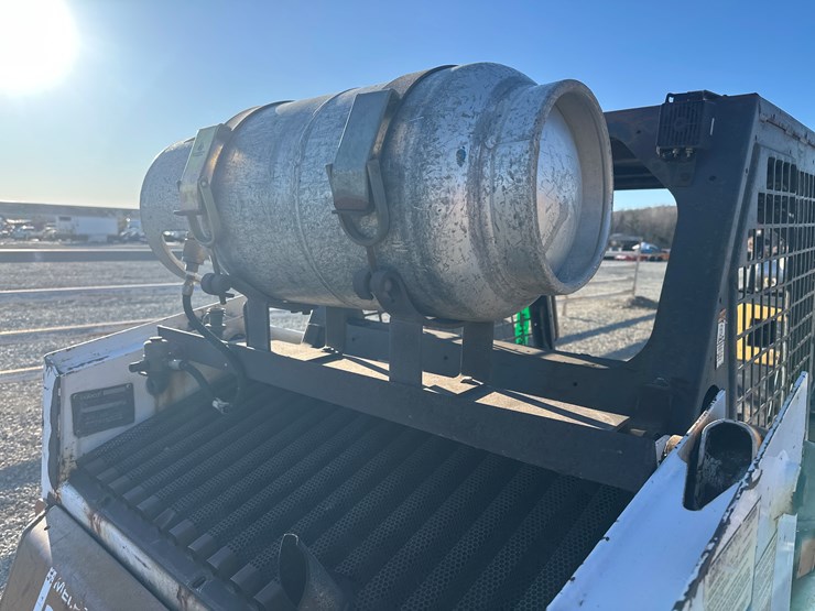 bobcat-742b-image-27