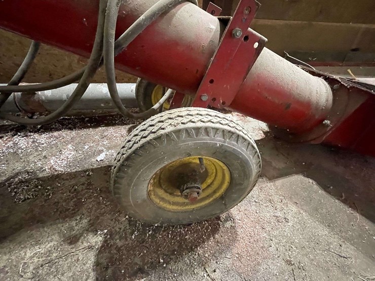 farm-king-10in-hydraulic-drive-unload-auger-image-21