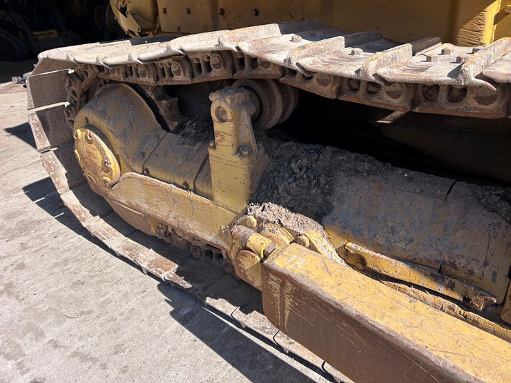 caterpillar-d7-image-43