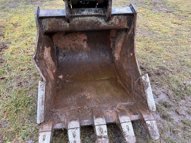 2022-sany-sy215c-lc-image-13