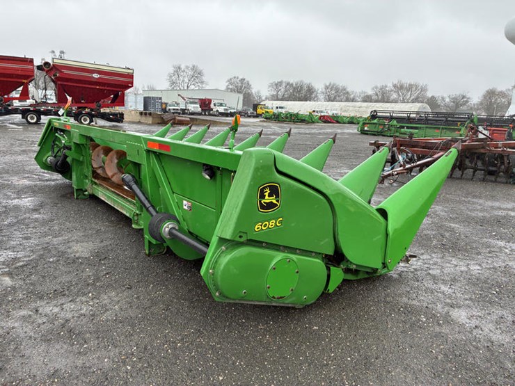 2008-john-deere-608c-image-14