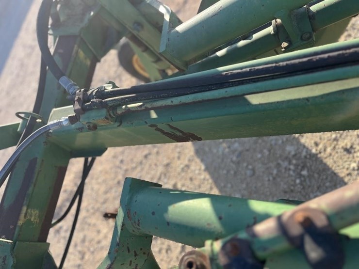 john-deere-700-image-17