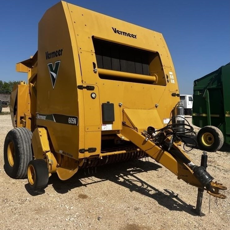 VERMEER 605N
