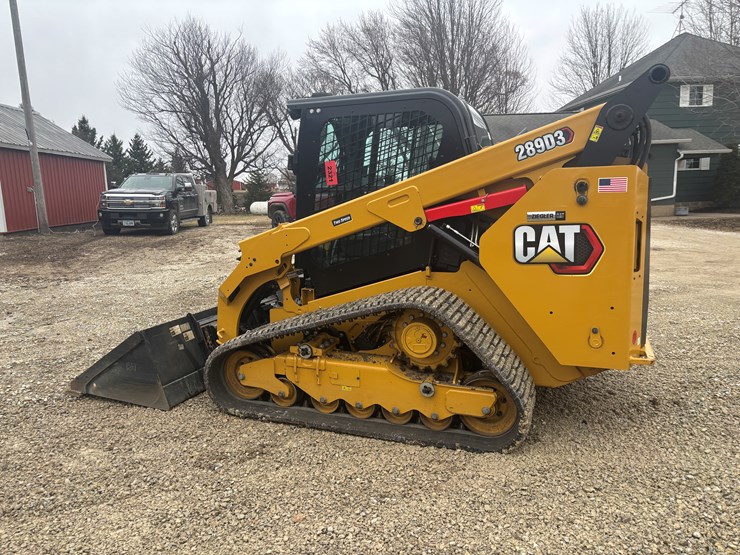 2023-caterpillar-289d3-image-2
