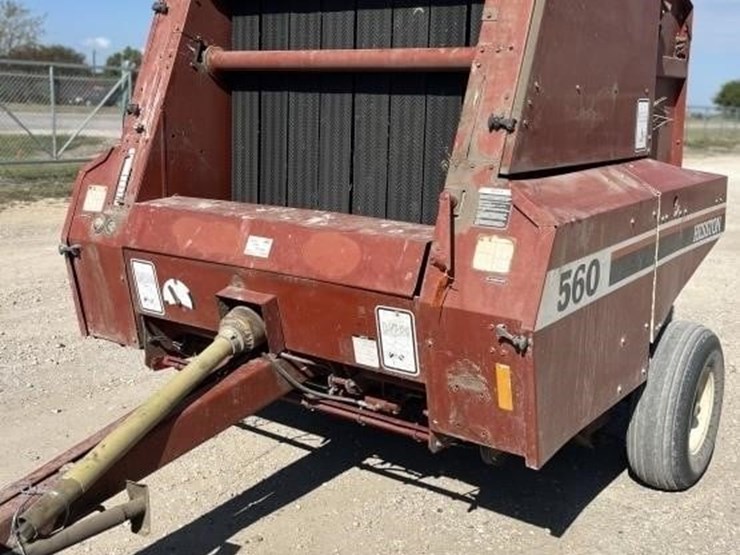 l2---heston-560-baler-image-1