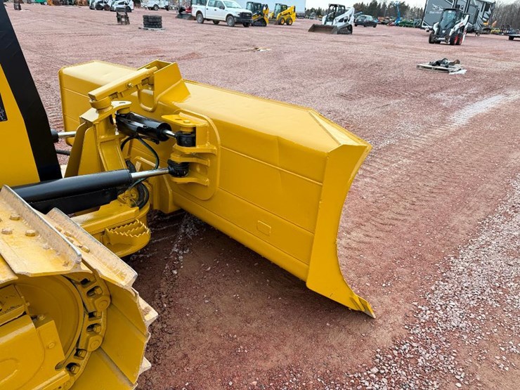 caterpillar-d5k2-lgp-image-33