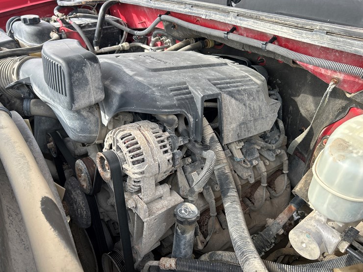 2012-chevrolet-silverado-2500-lt-image-38