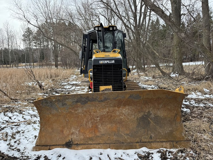 caterpillar-d4k-xl-image-8