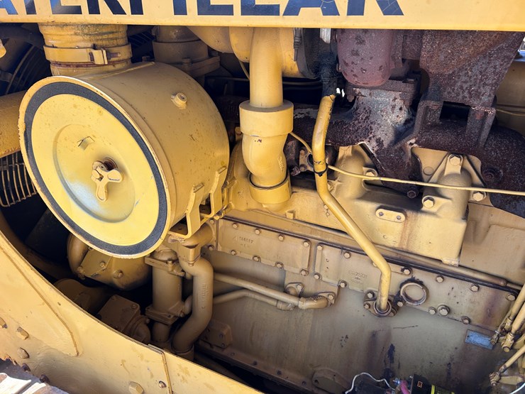 caterpillar-d7-image-35