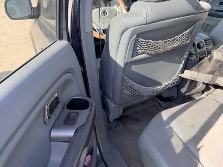 2005-honda-pilot-image-21