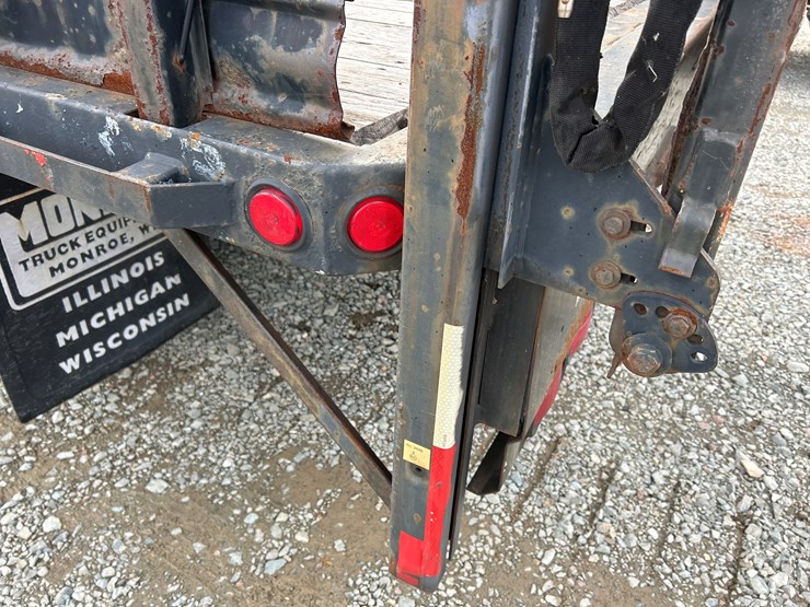 2006-chevrolet-3500-image-27