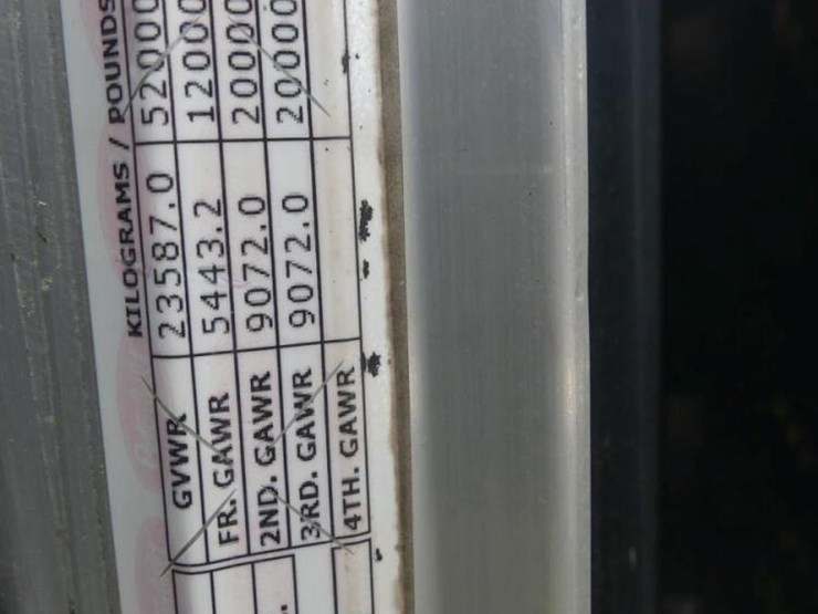 2021-peterbilt-389-image-21