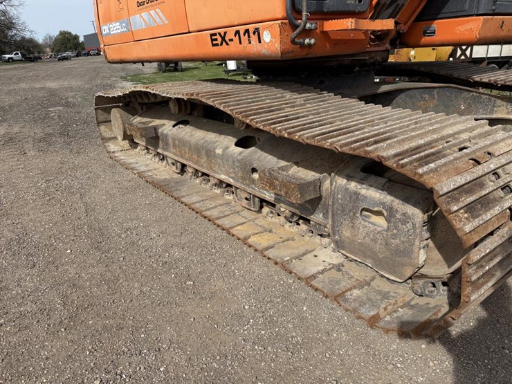 doosan-dx225-lc-3-image-14