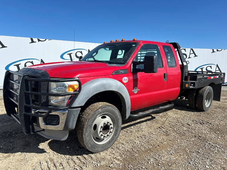 2011-ford-f550-image-1