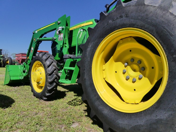 john-deere-5055e-image-7