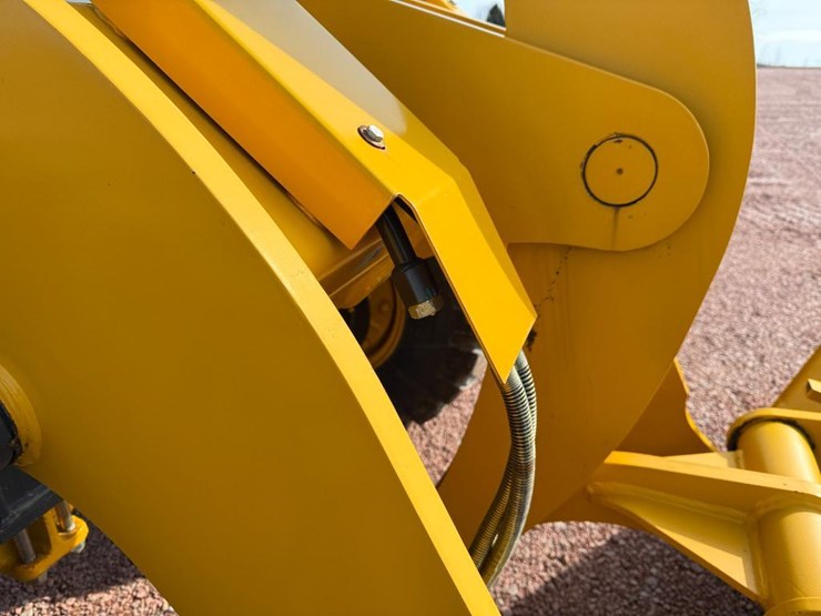 2022-sdlg-l918f-image-28