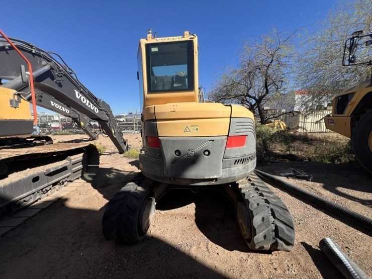 2013-volvo-ecr58-image-4