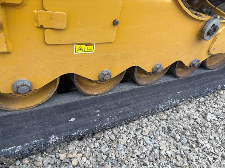 2023-caterpillar-289d3-image-64