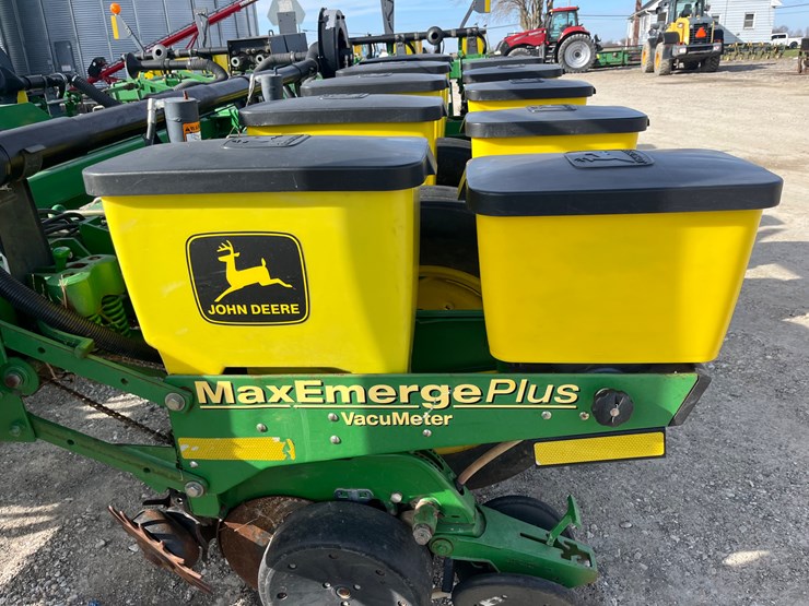 john-deere-1770-image-12