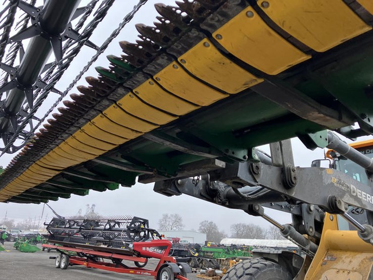 2018-john-deere-635f-image-22