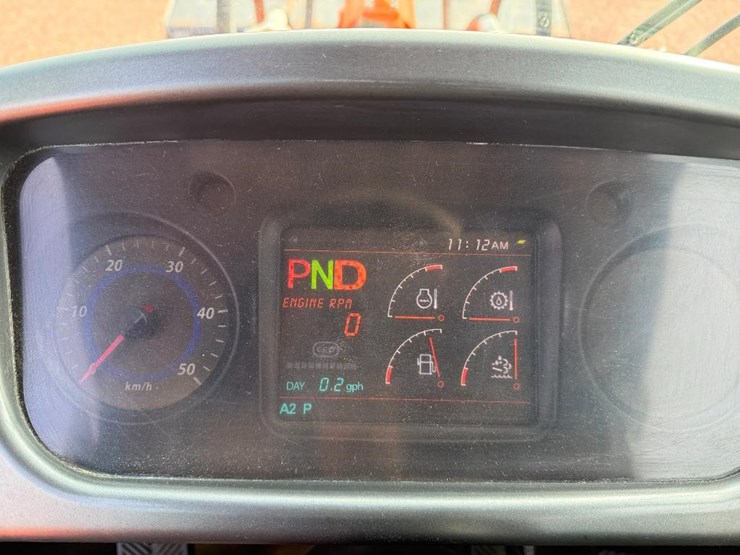 2017-doosan-dl220-5-image-66