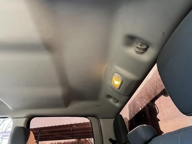 2014-dodge-ram-5500-image-19