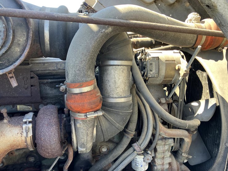 1990-peterbilt-377-image-31